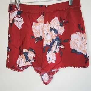 Tobi High Waisted Floral Lightweight Shorts, Size Medium